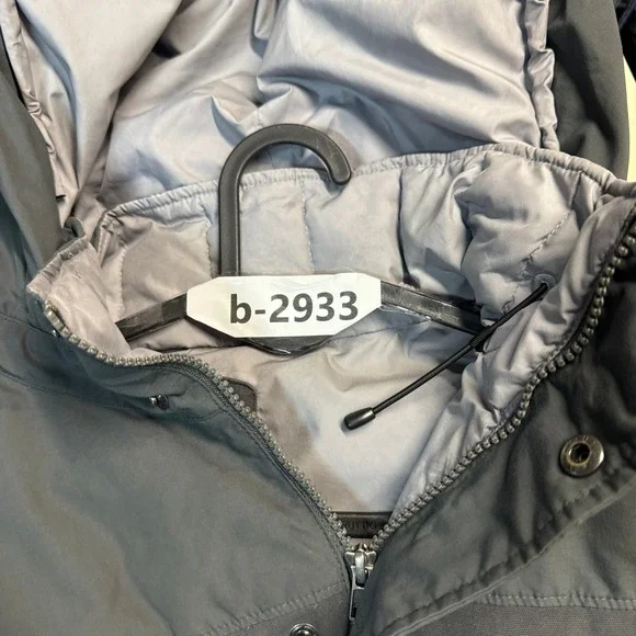 Patagonia Jacket Men's Small Gray Quilted Goose Down Parka Outdoors Hiking Gorp - Picture 12 of 12